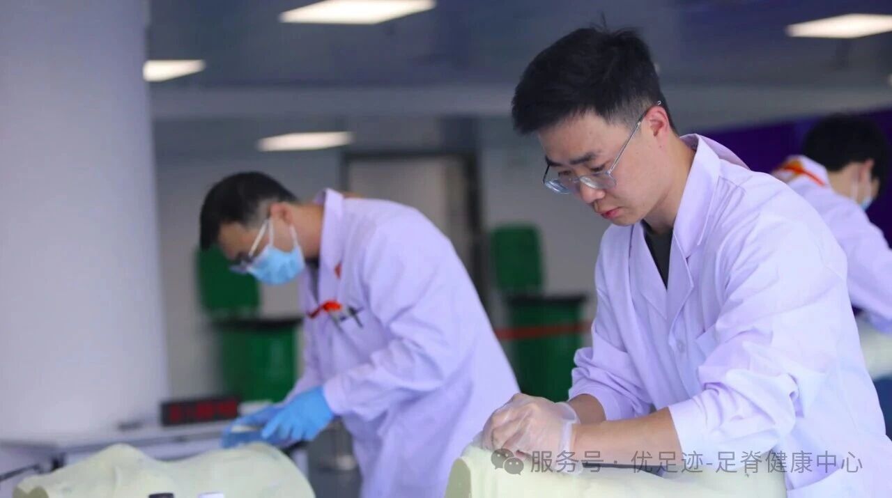 Good News! The Hubei Craftsman Cup Skills Competition has come to a successful conclusion. Congratulations to our orthotists for winning the First, Second and Third Prizes!